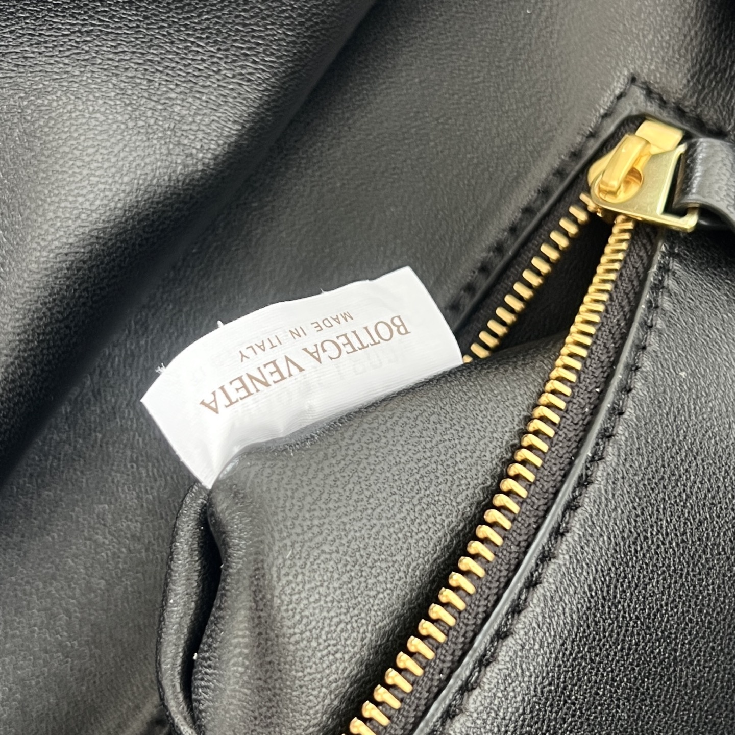 5d01eaeae845cb9984e11abae0bba11a.jpg