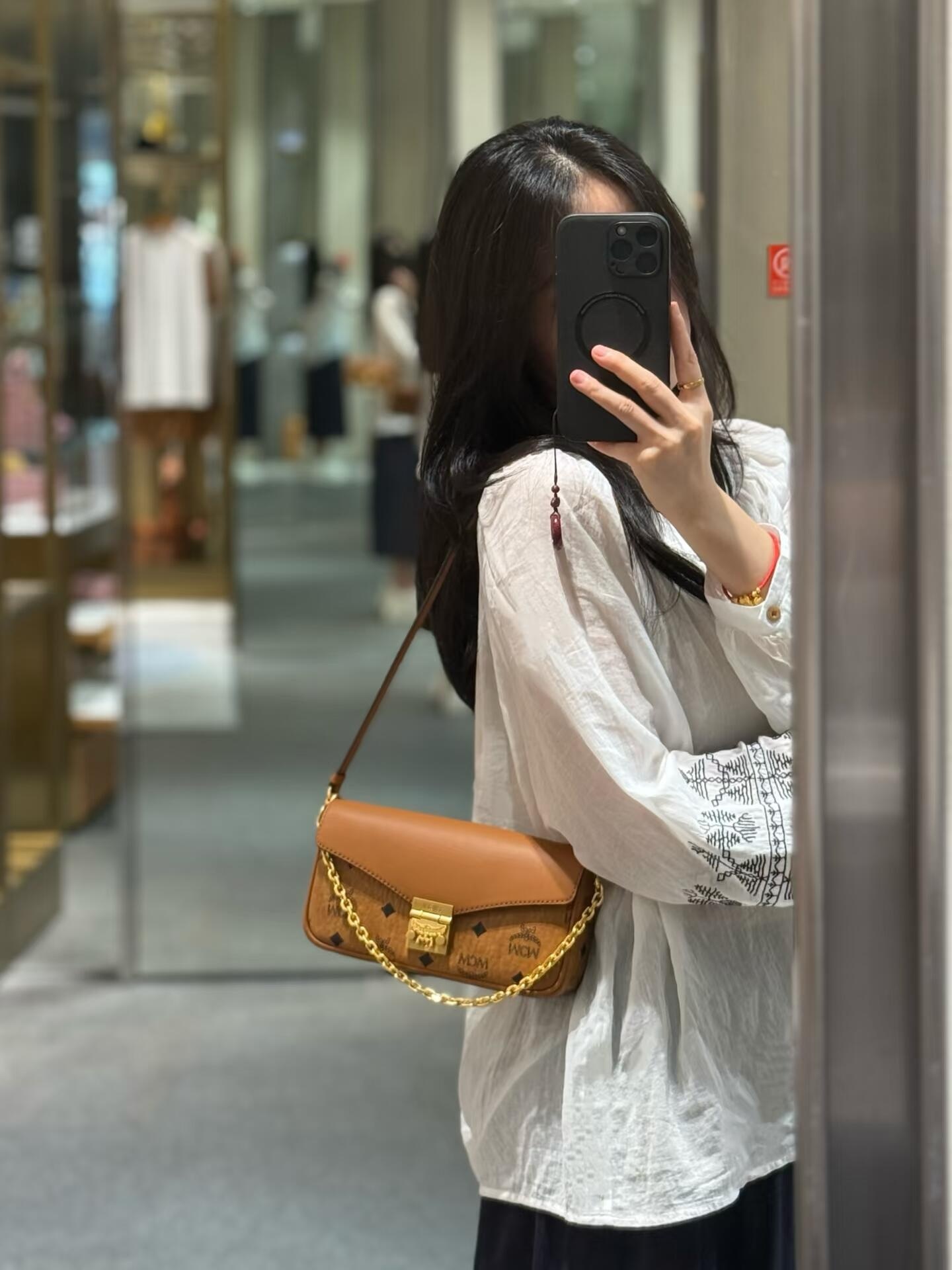 a77528b2e11200971fc44ed1b92a8cc0.jpg