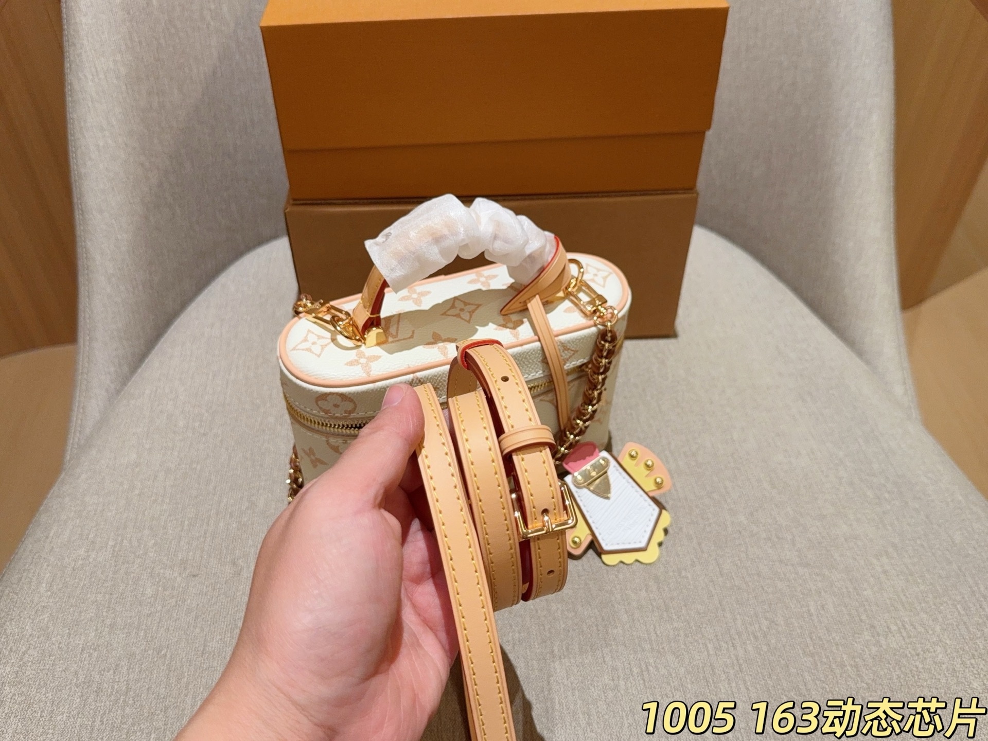 b87dcb7b72ac33bdde9000ae5ceb08bc.jpg