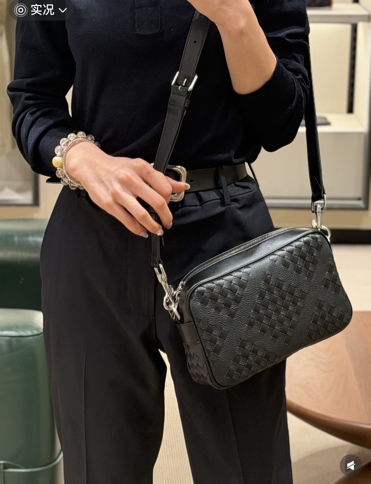 ceab47cb1085b07a3d5ab70f11184c0d.jpg
