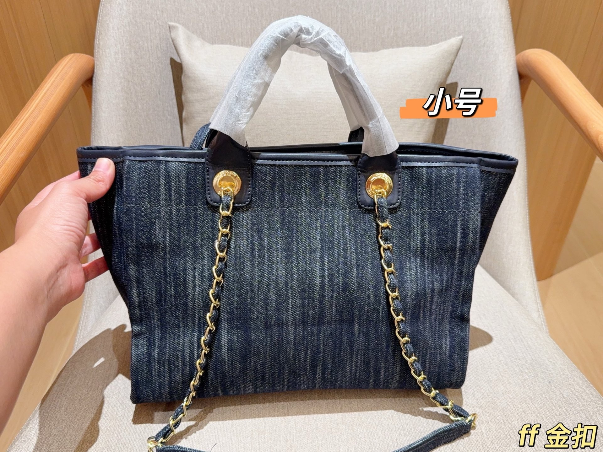 f18d5580d3fadfc4e75a171739ee1c35.jpg