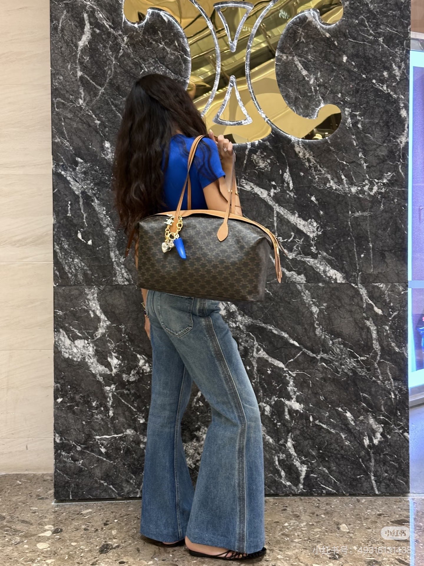04fabfec49d2f27d73a493e088a09224.jpg