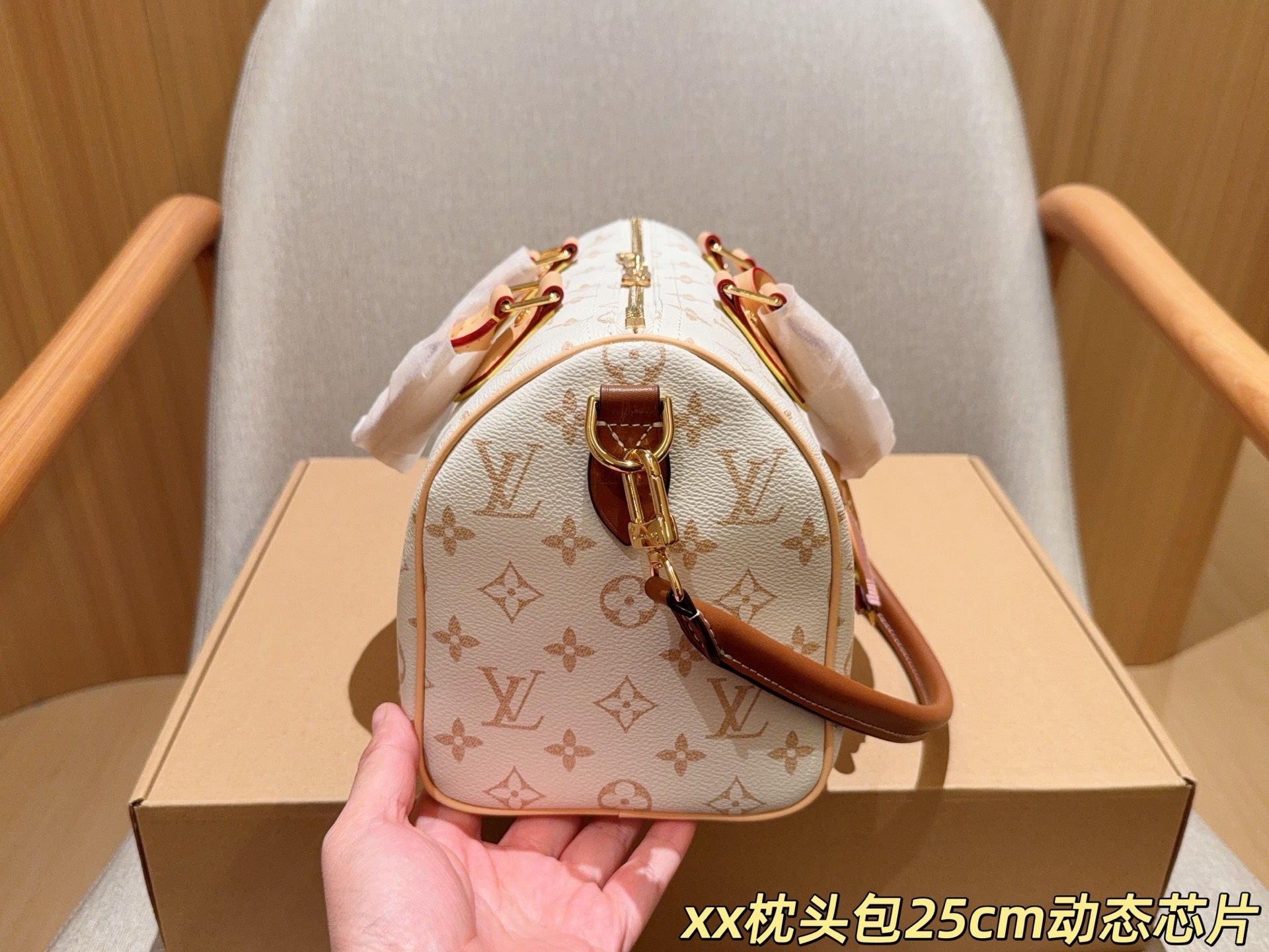 0b32849d72cd599d2742ce6cec730bfa.jpg