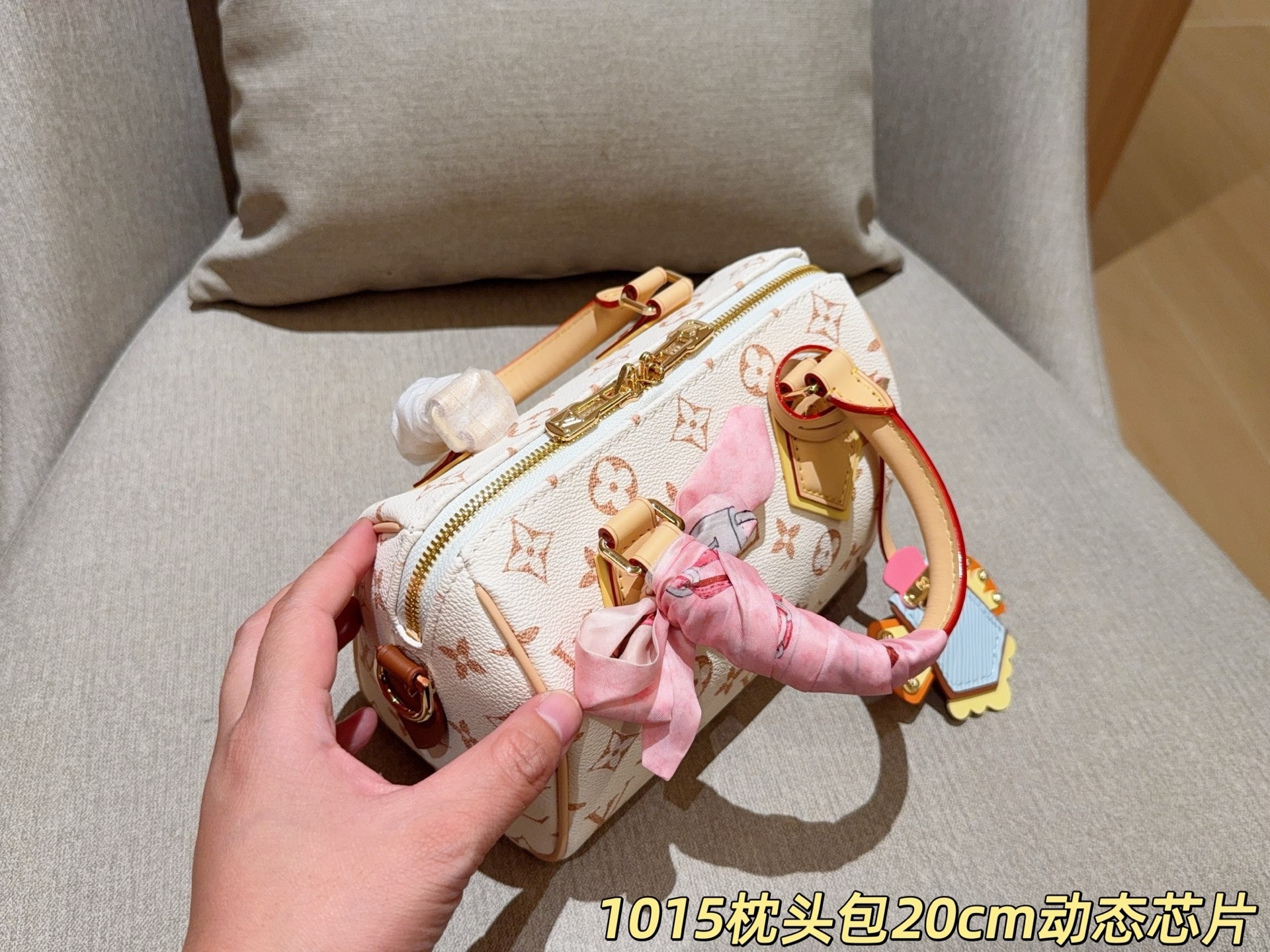 24362482f0564539ccc11db2eeabe966.jpg