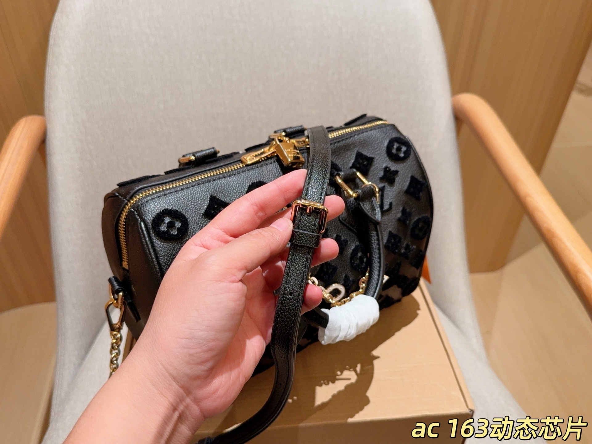 37c3d67f7a687dcc0f7a479455f1b8c8.jpg