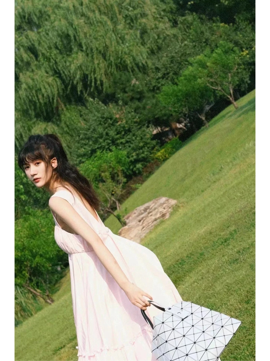 44ff9fe2f5cab5828630c43464758084.jpg