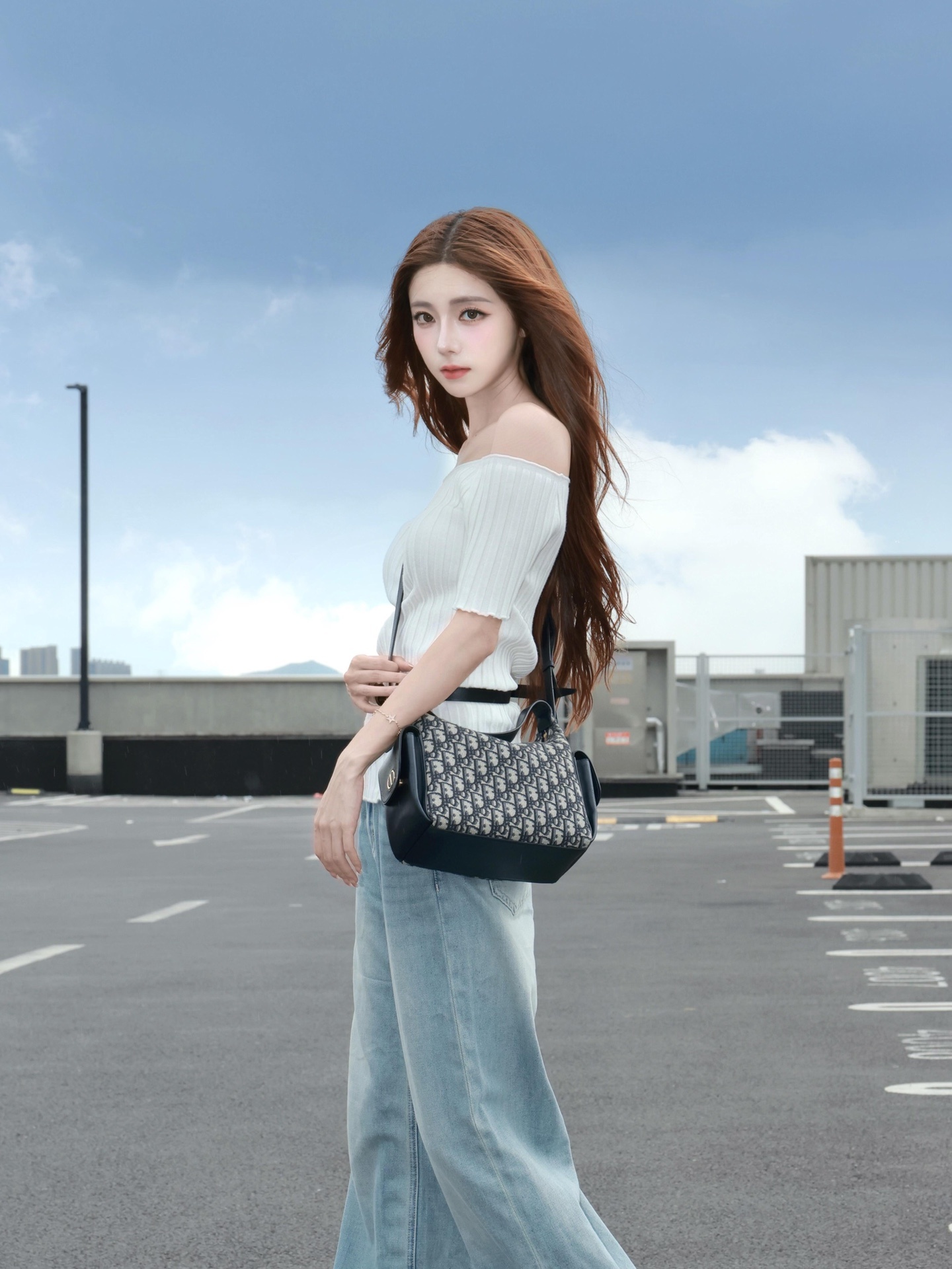 4f1e0159240cae8b98e59e593037a3ae.jpg