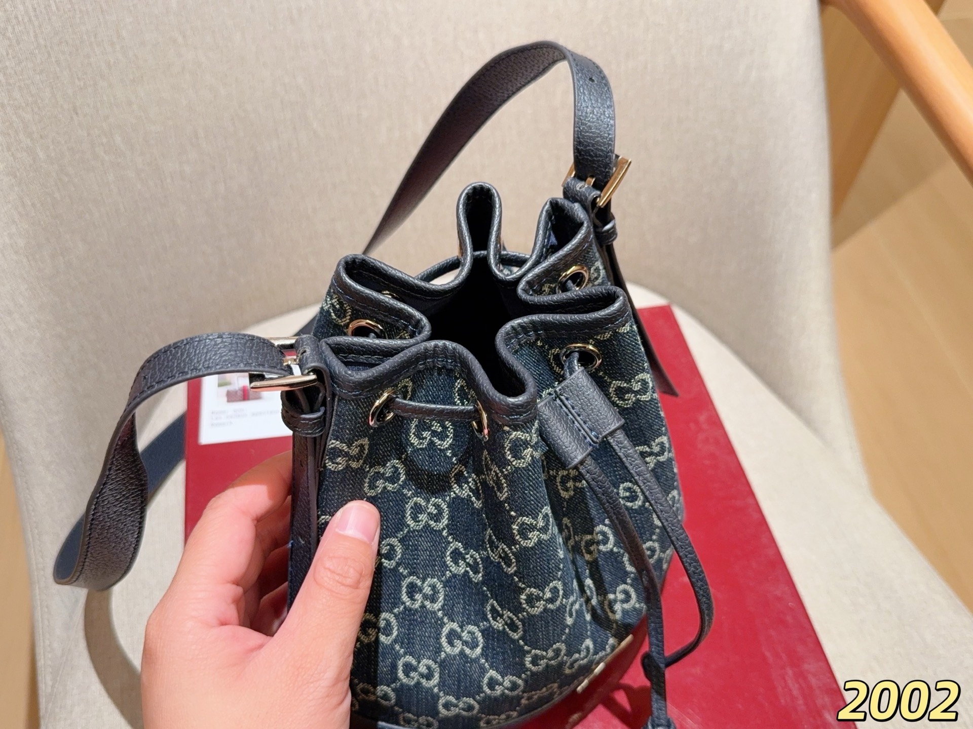 718b9fdbeb2a299a8460deb8a93f35b6.jpg