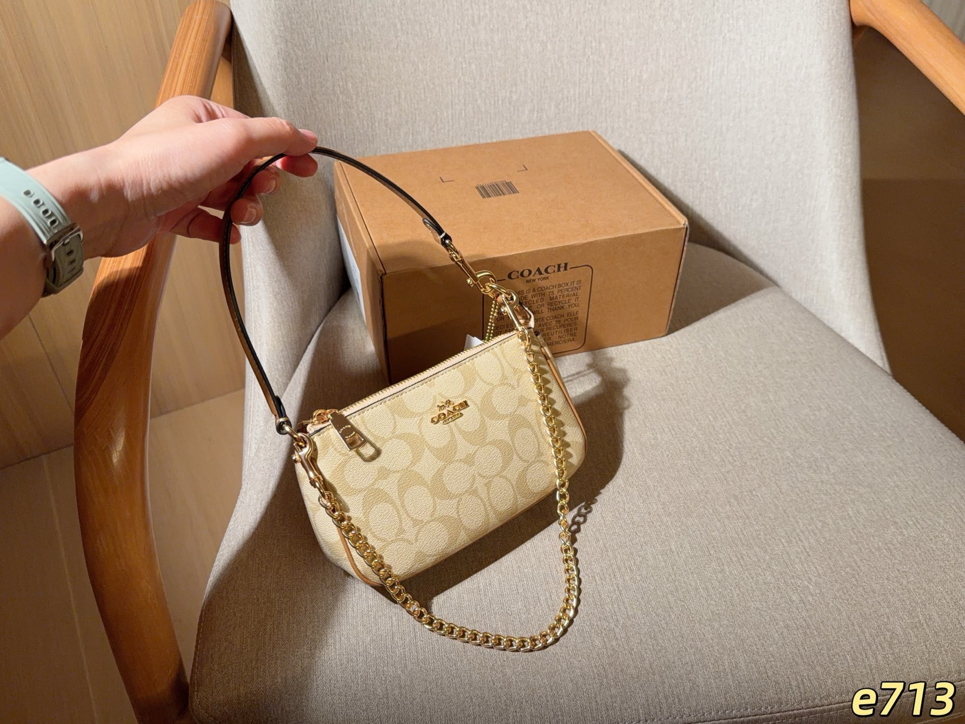 9095cef6a0cad58521789c8a6209d48f.jpg