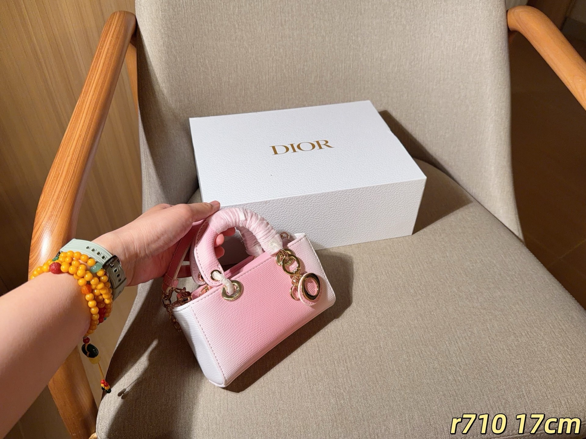 a1b45994da08b7fd5a6494bb9916b6e4.jpg