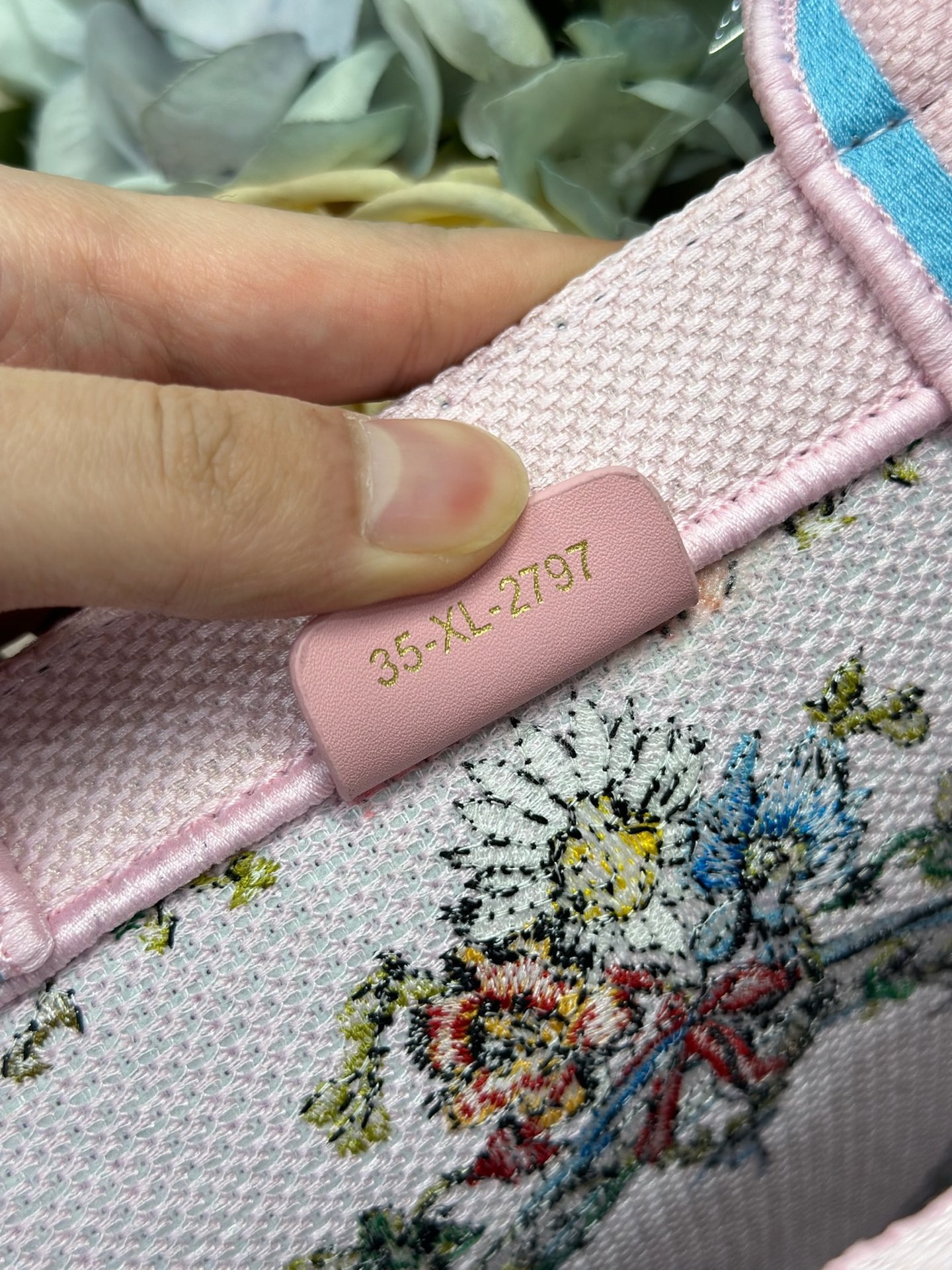 d7ec3d12864f5f2dda7e9cd2120497f9.jpg