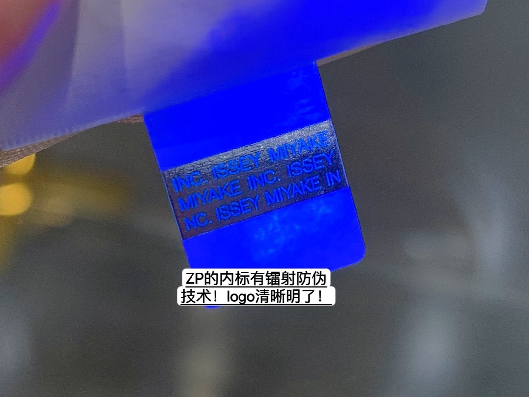 fe6d4014a38dd9ed3f7d4f2a2708d8b1.jpg