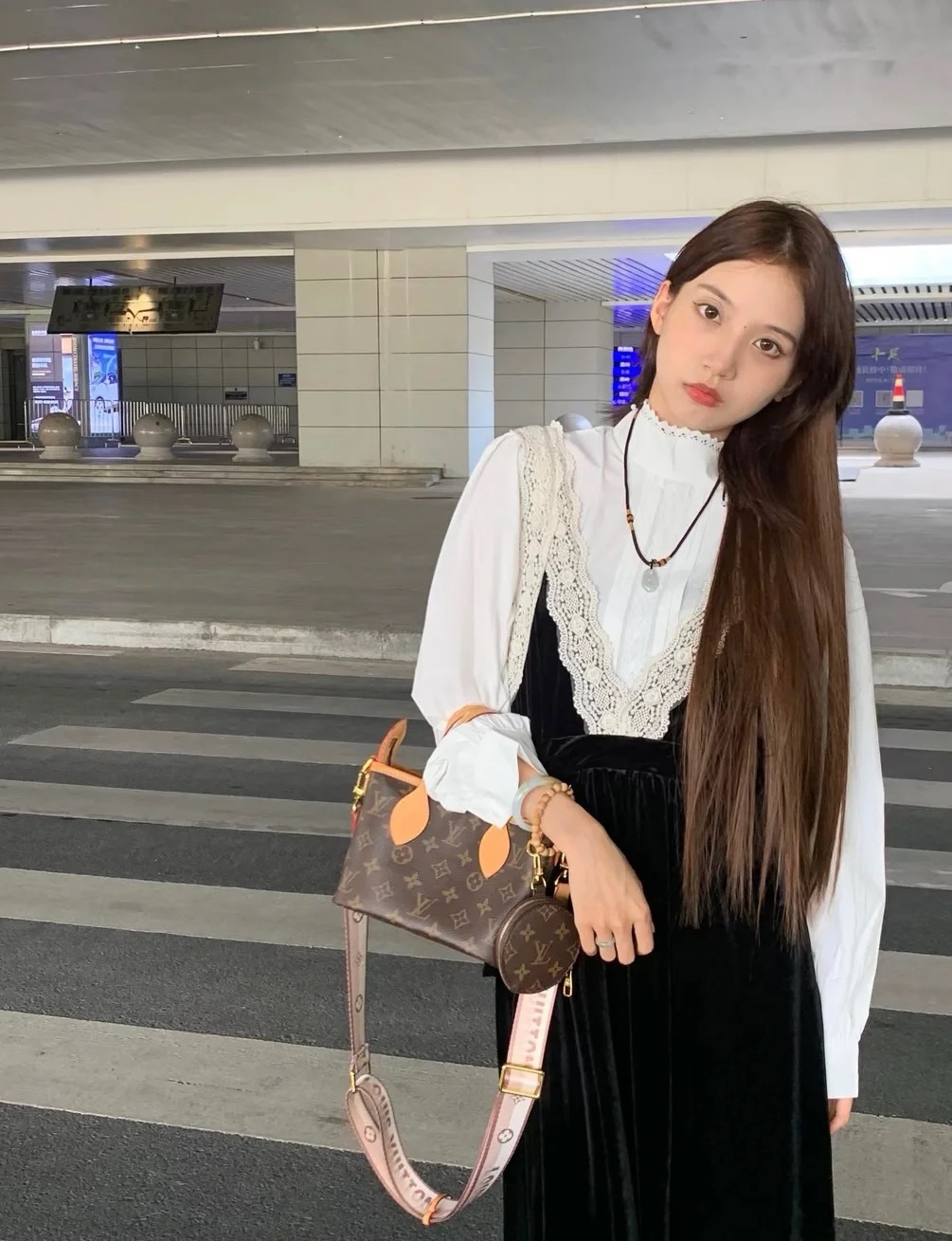 2c5d5f5fa8079b4b0035dca0b13efba1.jpg