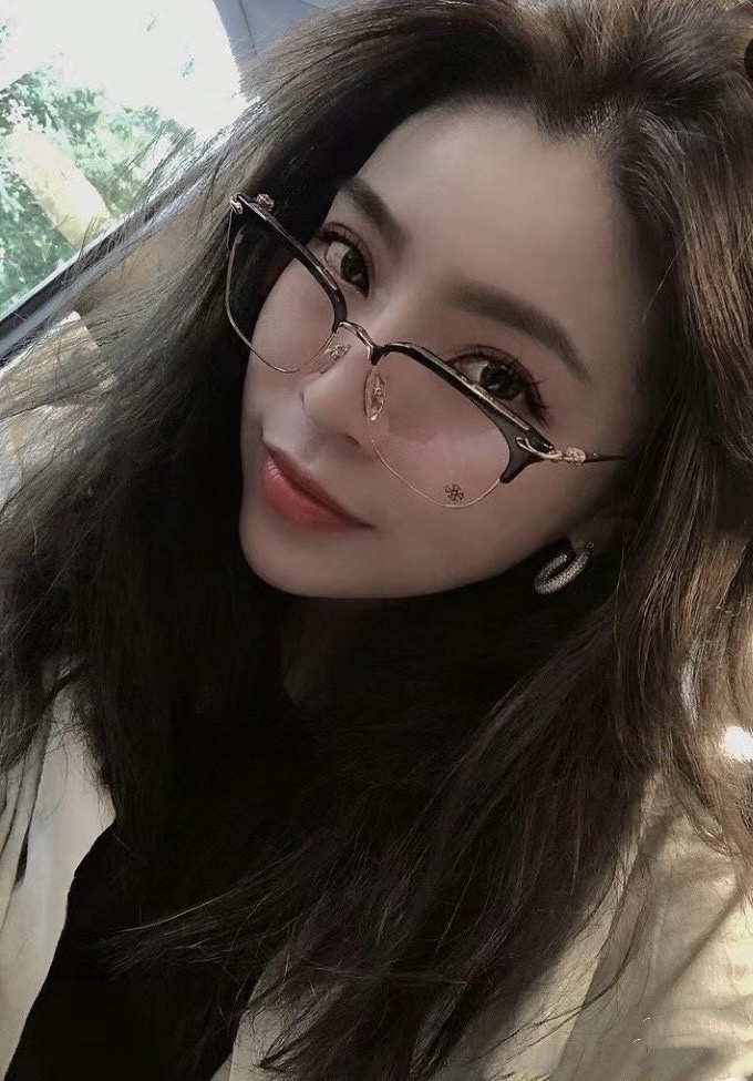 53963562a6cc2a55e75408fea5c075b5.jpg