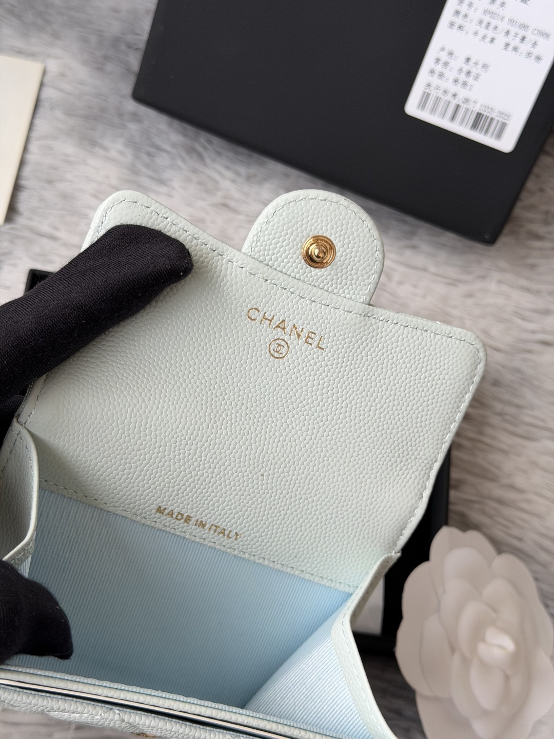 c948a259fffcfd6cbc555fdee1c5d94a.jpg