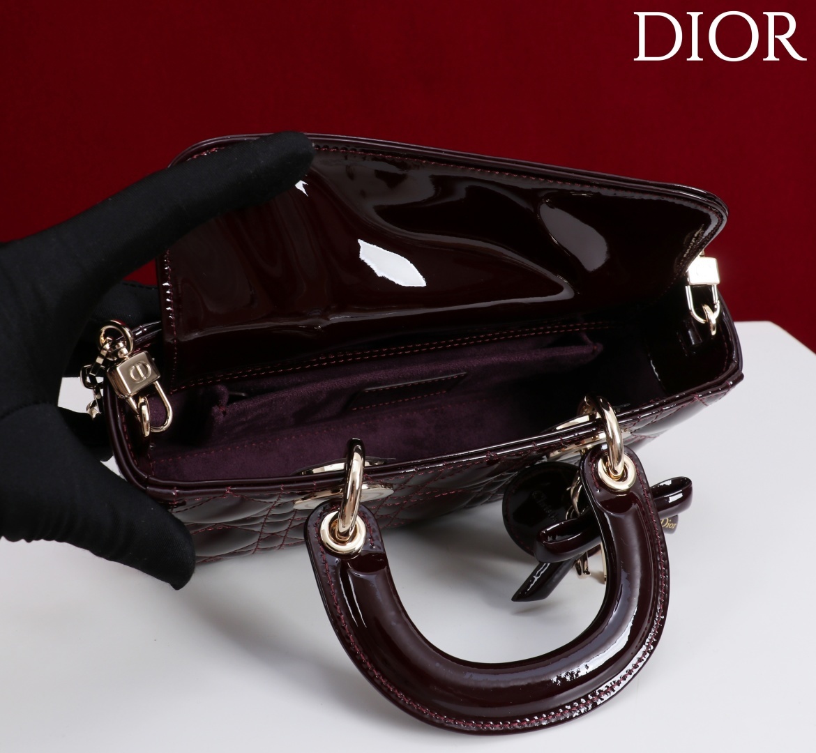 cbb3014308e3b94d64ce3f6fbc68d123.jpg