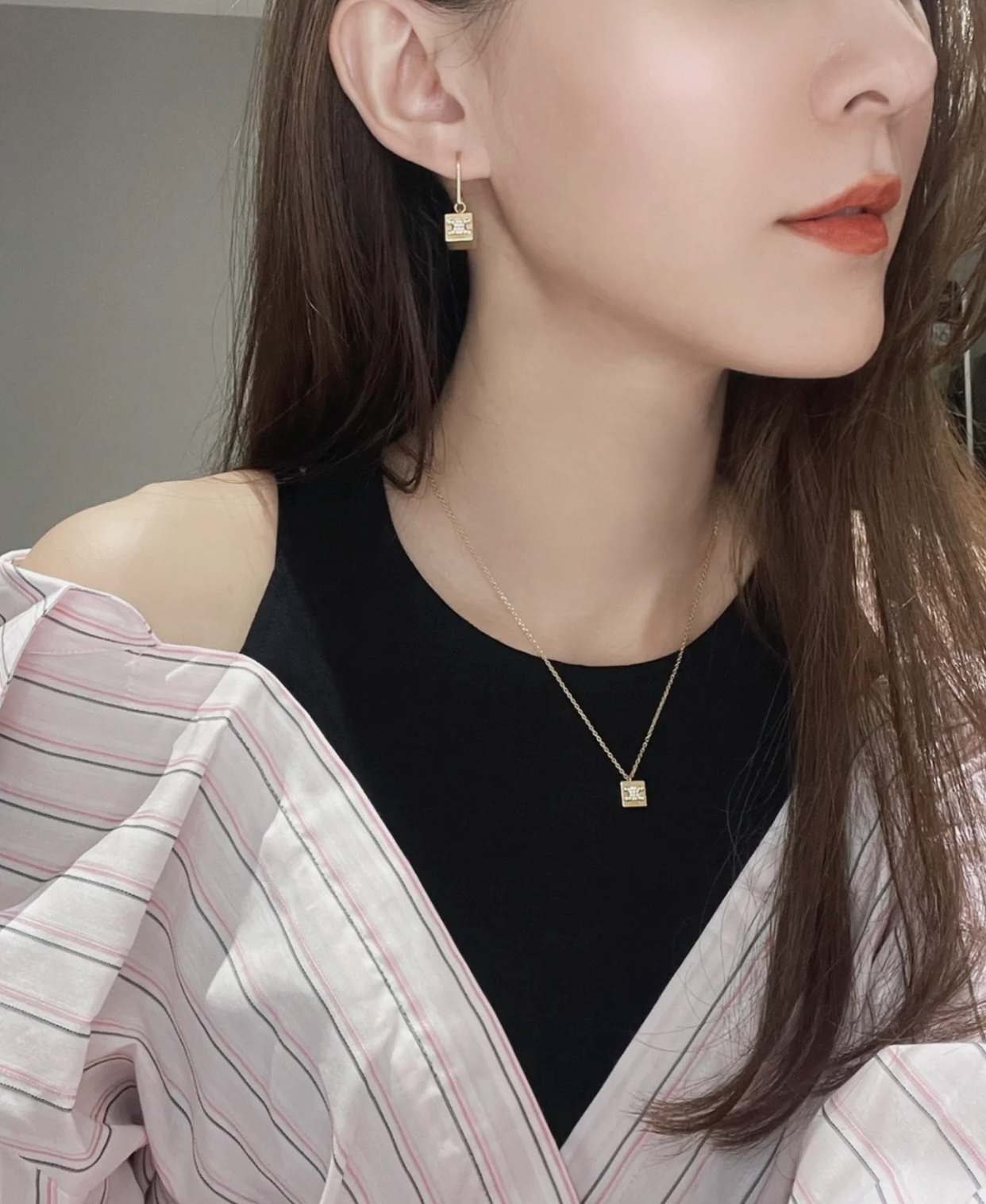 5c3d8a77dcebc7ce5c844ab517c480c6.jpg