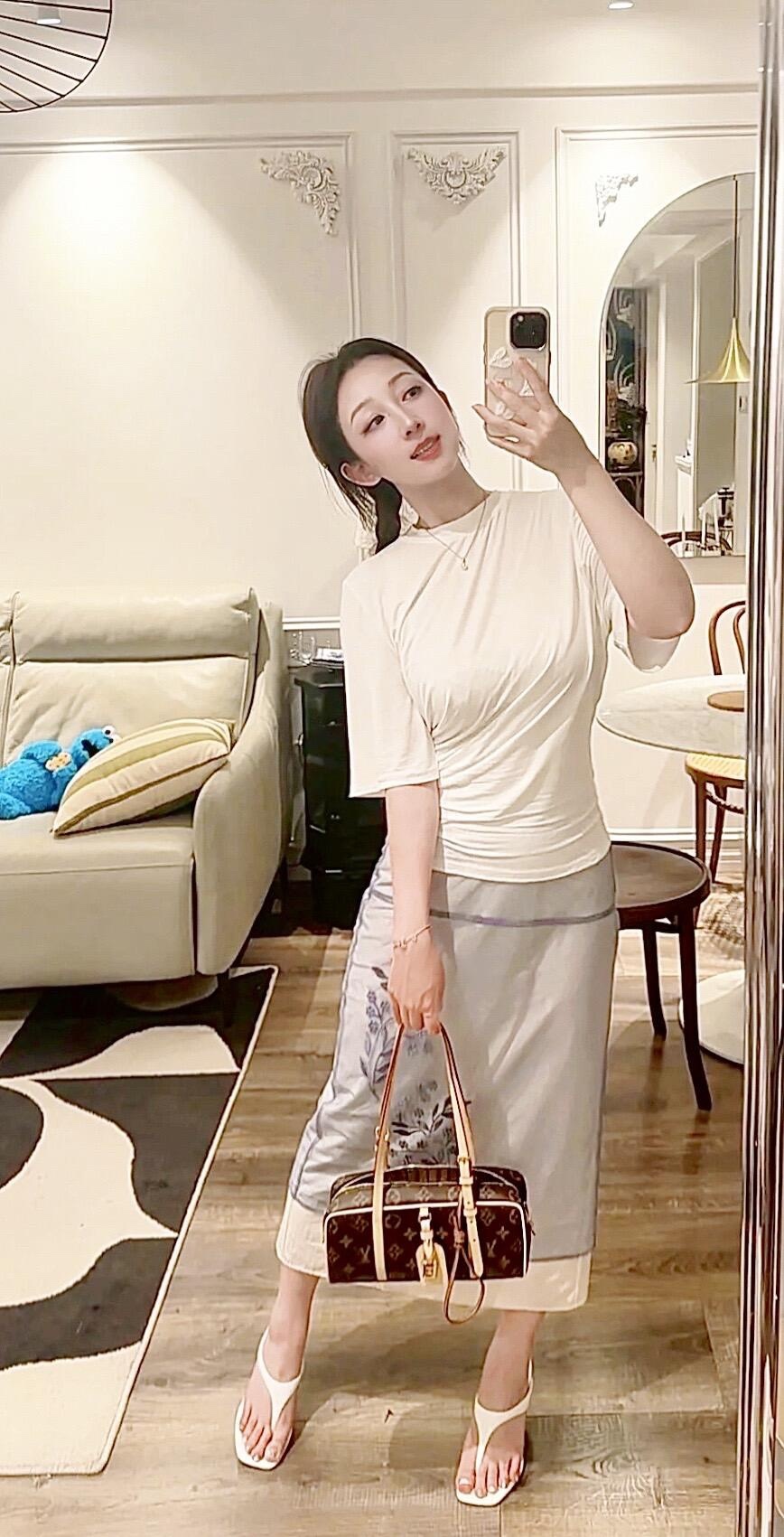 6f3585ab36e53b058d2944af96ee0a7f.jpg
