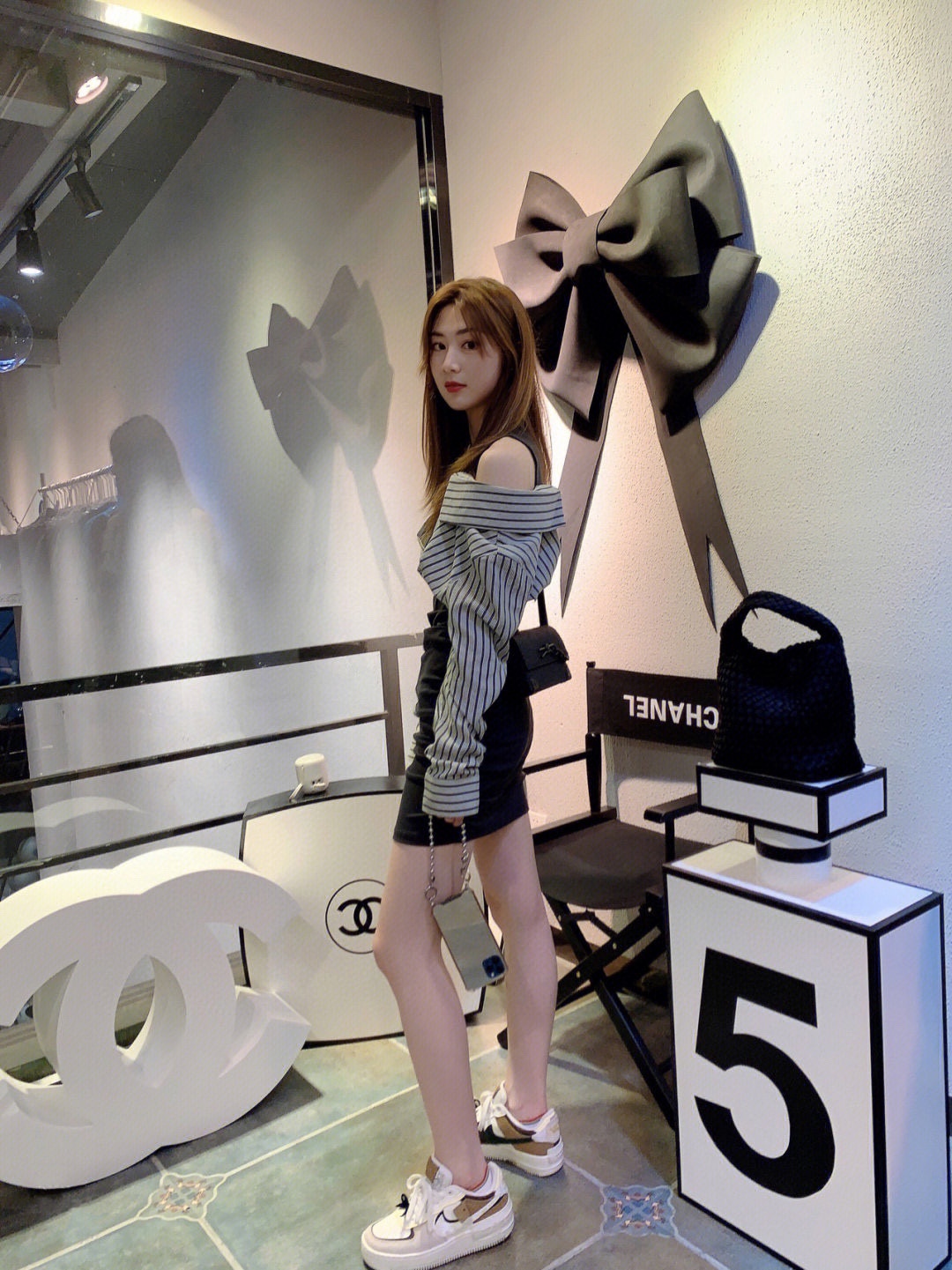 aba6f07f419ceff19fa3d9426793dd27.jpg