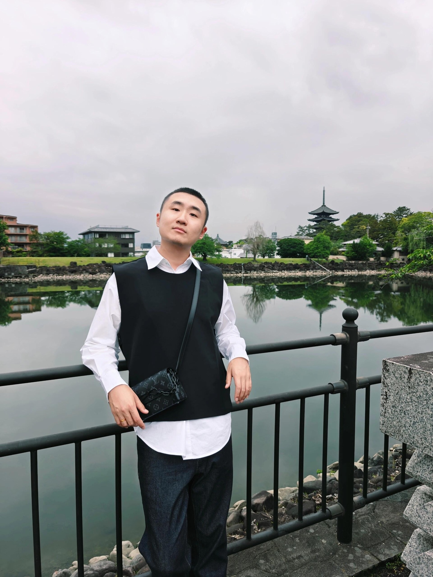 d656d6ceee15babd4b7174313a57fffd.jpg