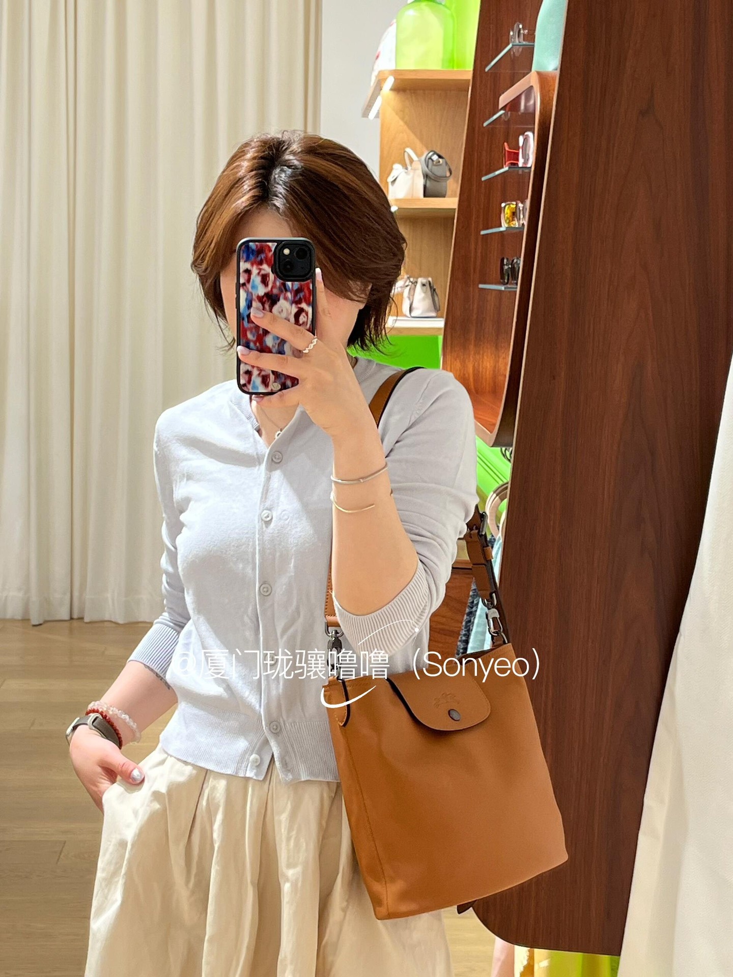 e3679ee0a86c51da1a9e71580d54c5e2.jpg