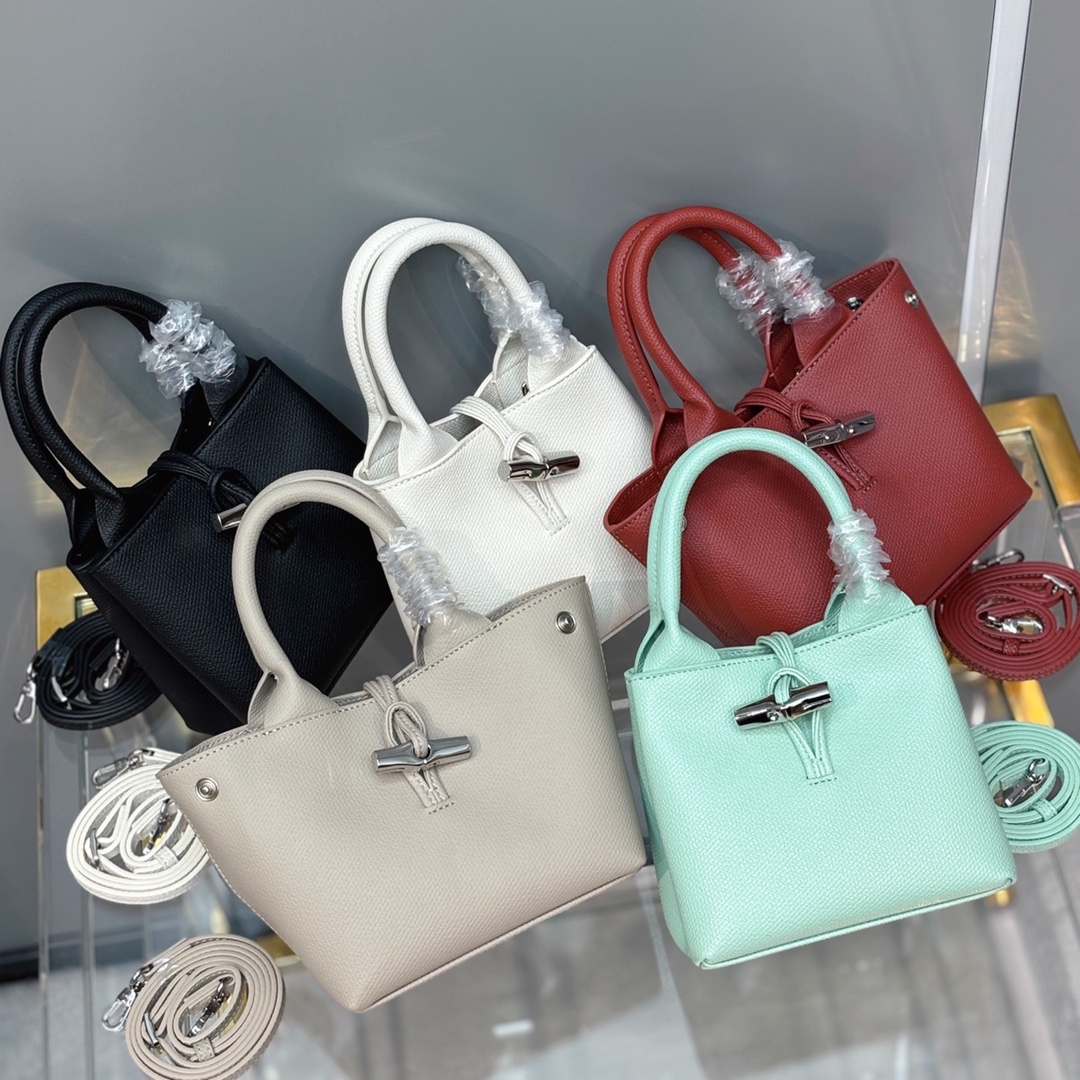 f21825d6406cd227cb074ede6b323183.jpg
