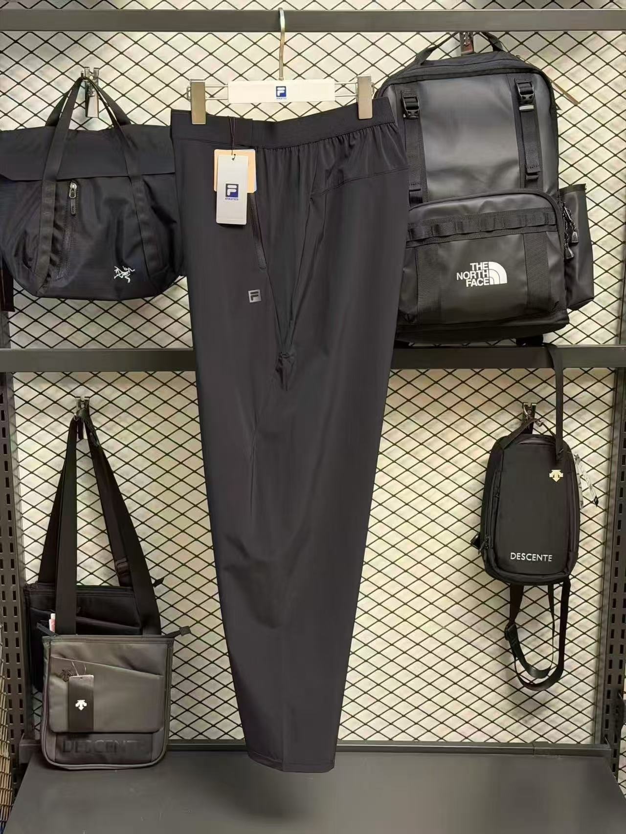 03fa23a3b9438733b7df8db5f4e4c210.jpg