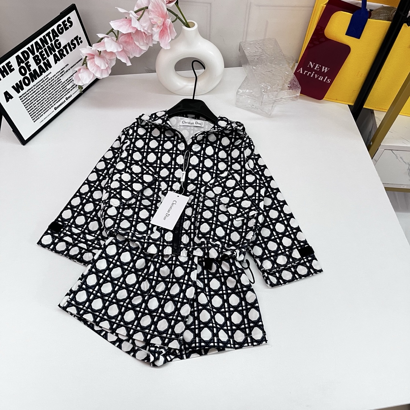 7b96838cc9f7185ace37e02b6cb026ae.jpg