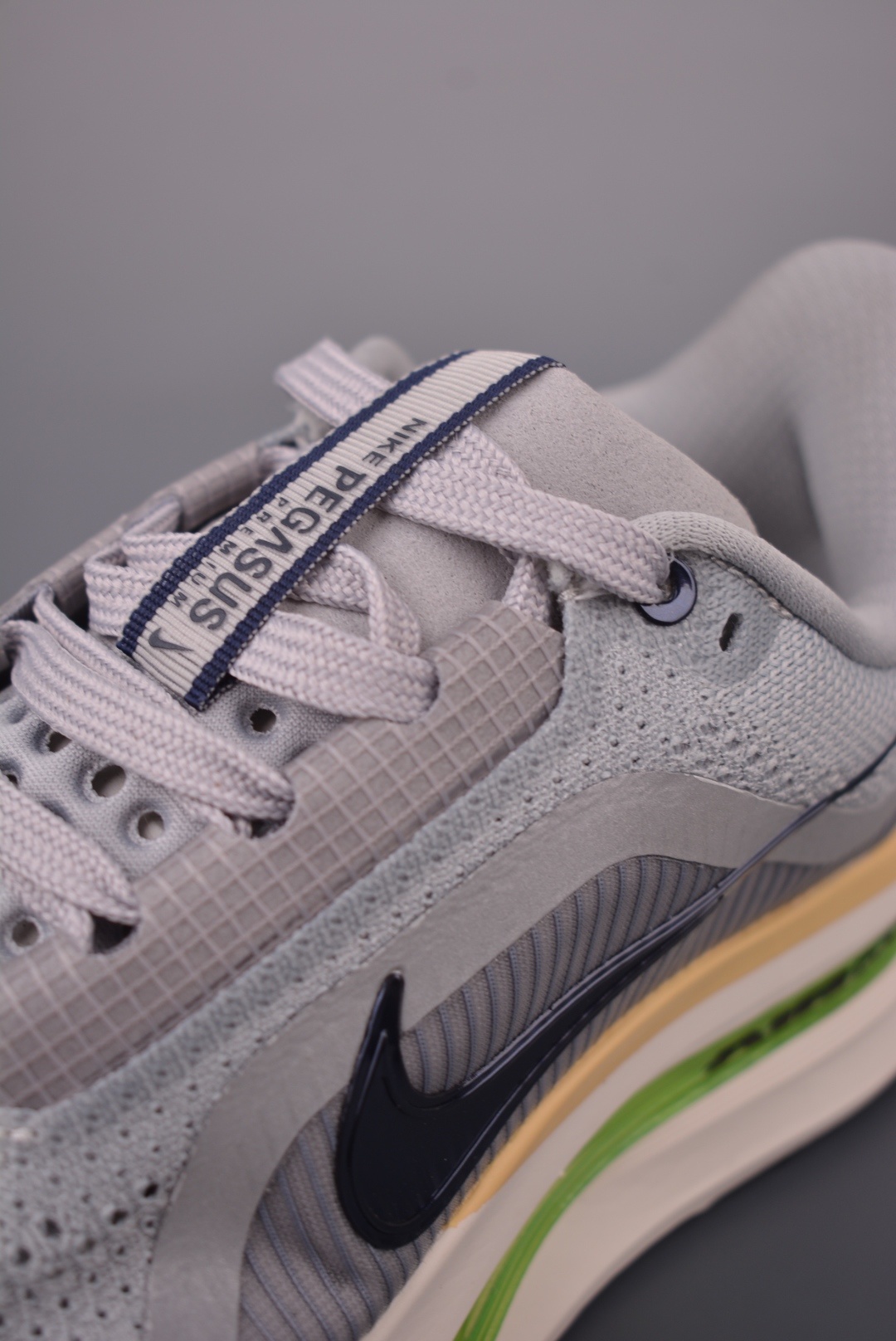 b7c432a8fb3a56f70e189f7cf5d827bb.jpg