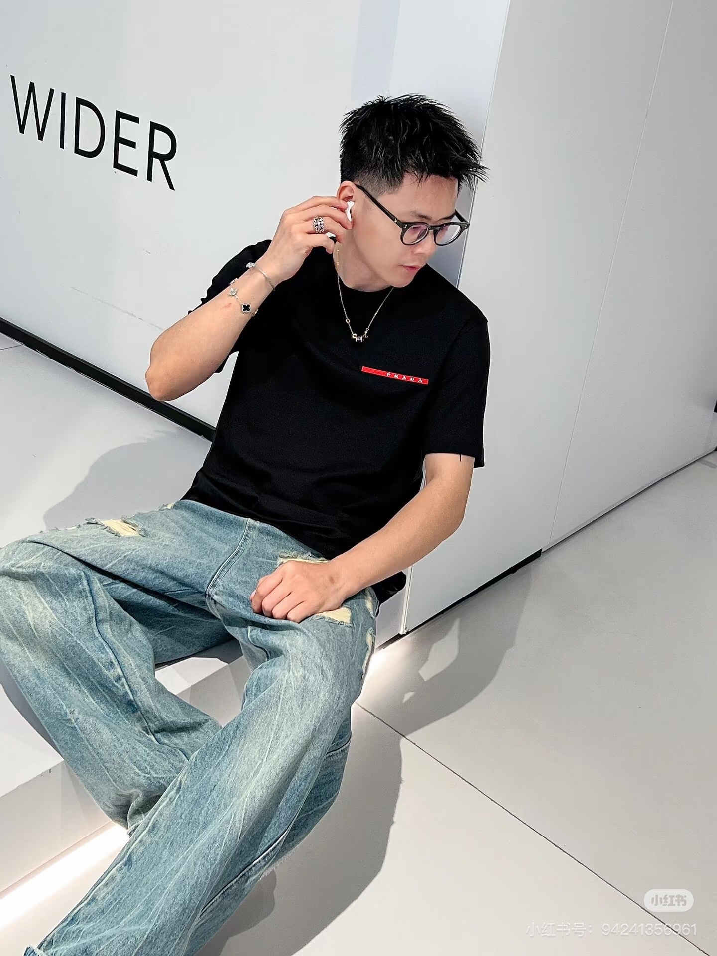 d32490953abf84f931af8c929adad2a8.jpg