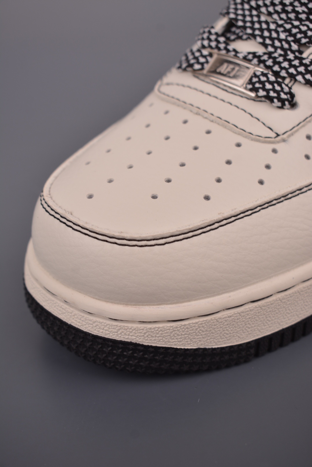 da6581698c873423f20c52aebf9f3c3e.jpg