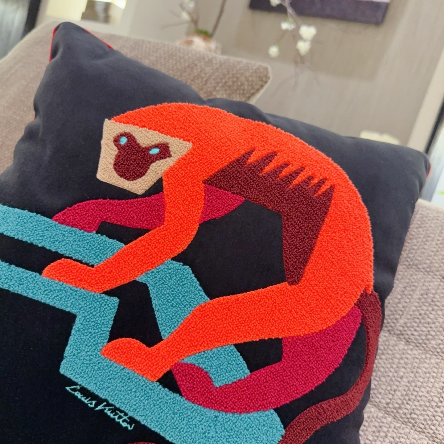 0bbdbc5198a6ee376aa60e17e7c762c5.jpg