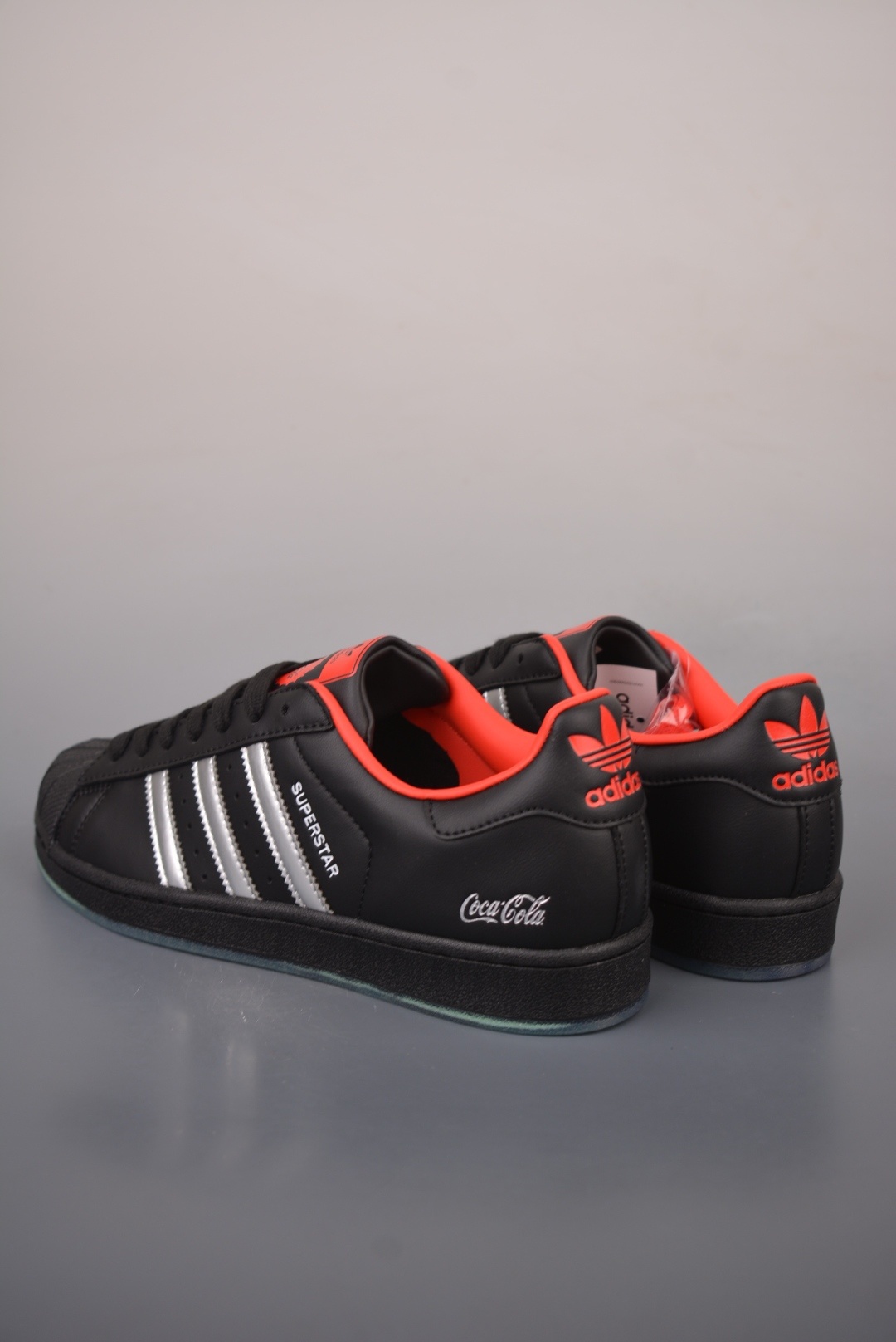 60f2feeb25b4208942d7b064f6cb833a.jpg