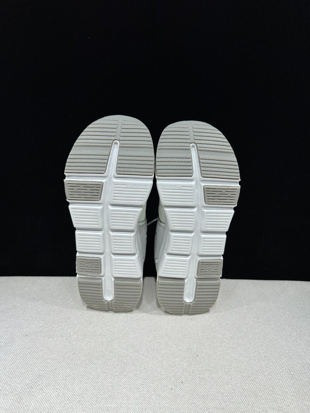 3eab2424f040d6b357cfba6b62ed42ae.jpg