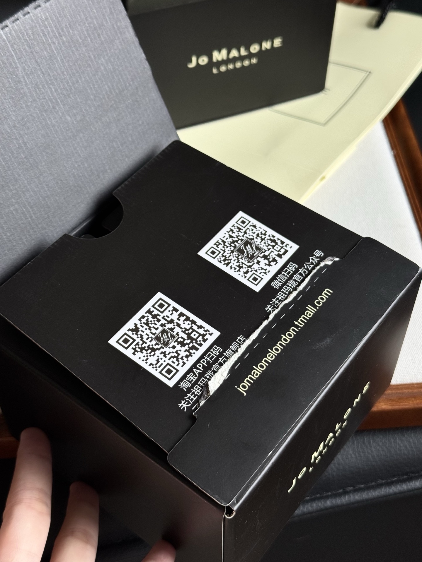 8ce8fe50f723e80a5458dac3d380728e.jpg