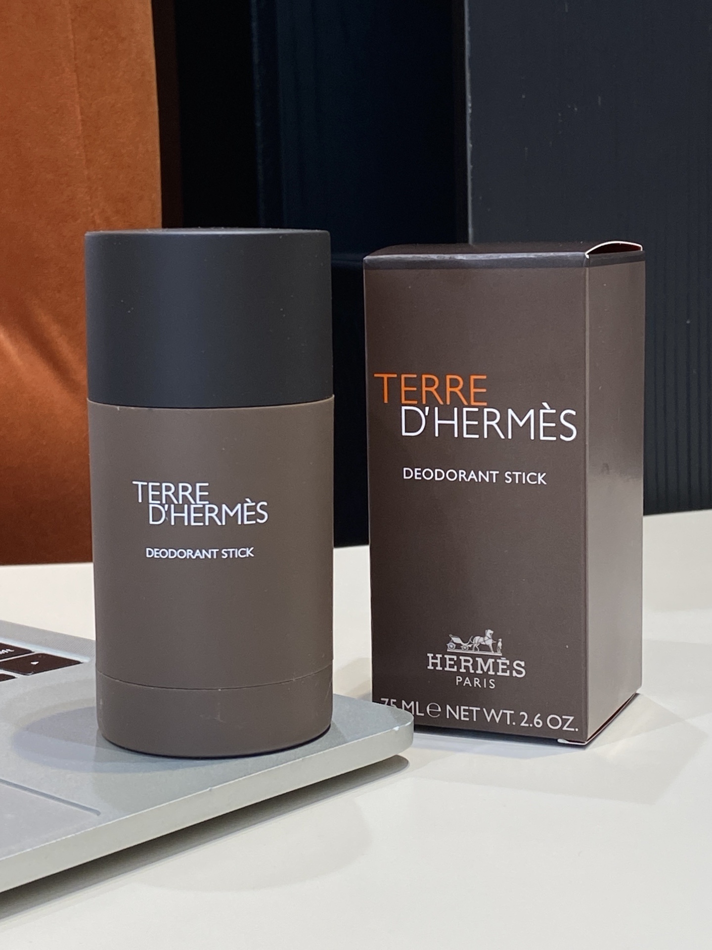 e46819822a8640ce9c29cc1946fe2587.jpg