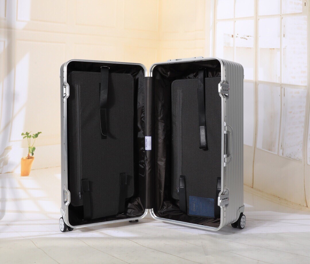 d483bbc13a4667239f270bf9c15d17c2.jpg
