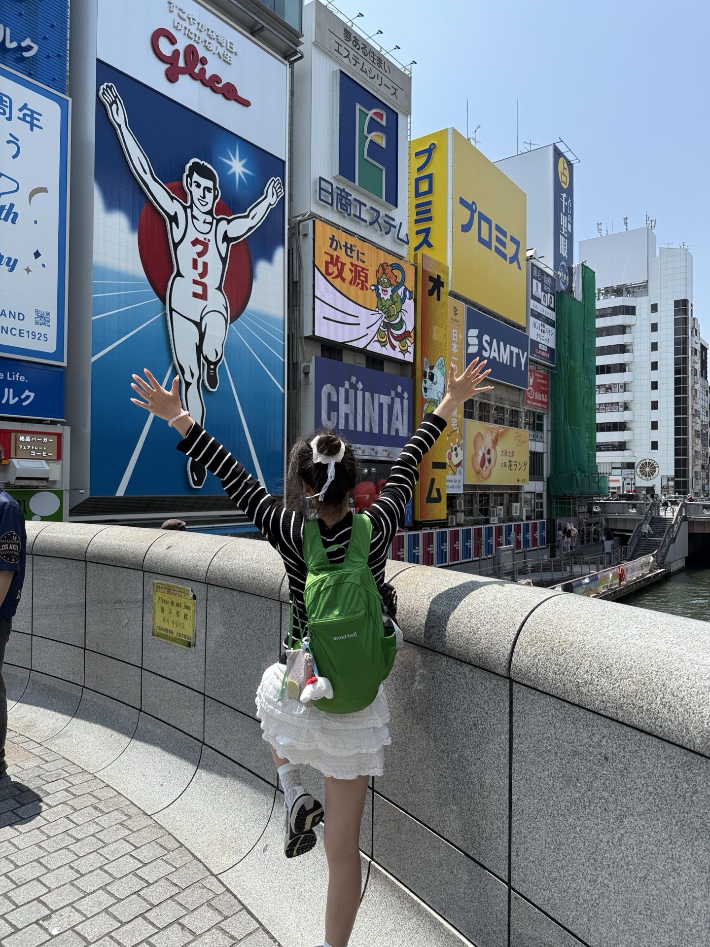 c255d133fa15d45576caef74ef70a768.jpg