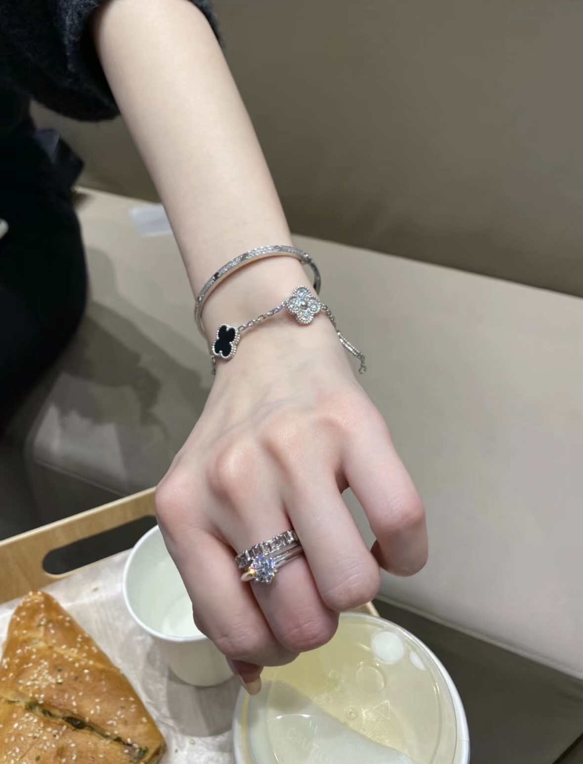 11b9275c6abd77780f9234f0f1c83be3.jpg
