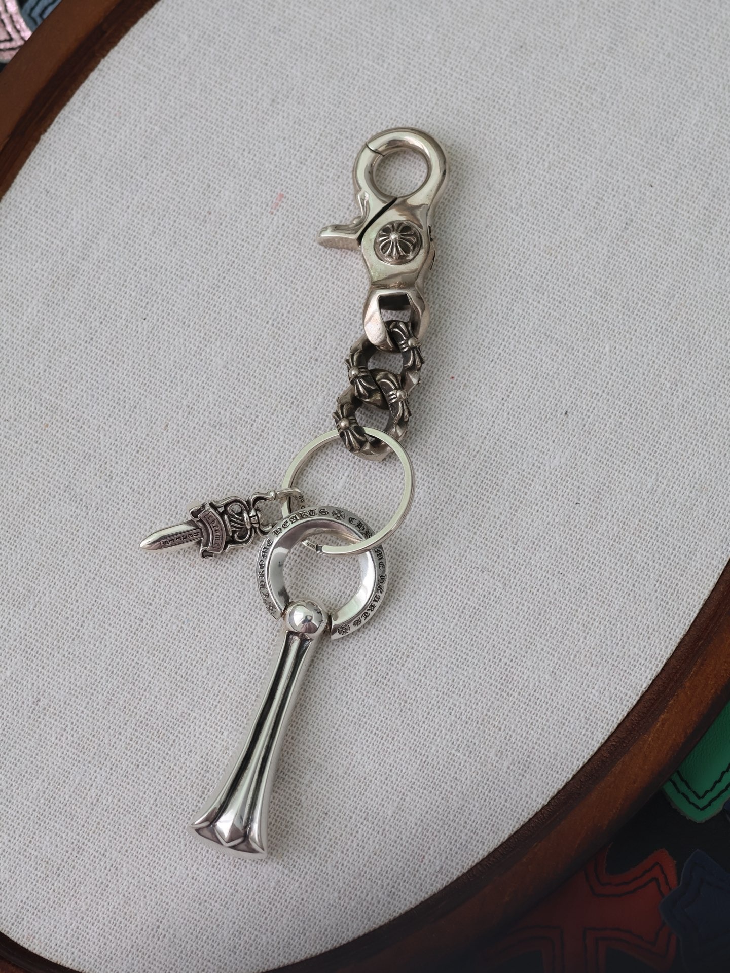 b256dcadf4e41de65fef64b2a0f4fcc9.jpg