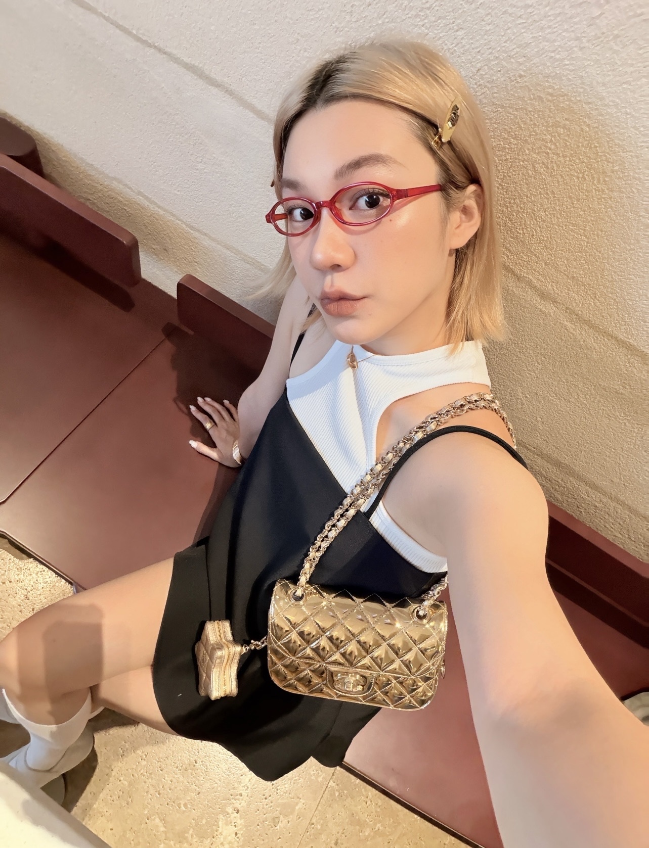bc6d43b011a4457f2405e628271e4c85.jpg
