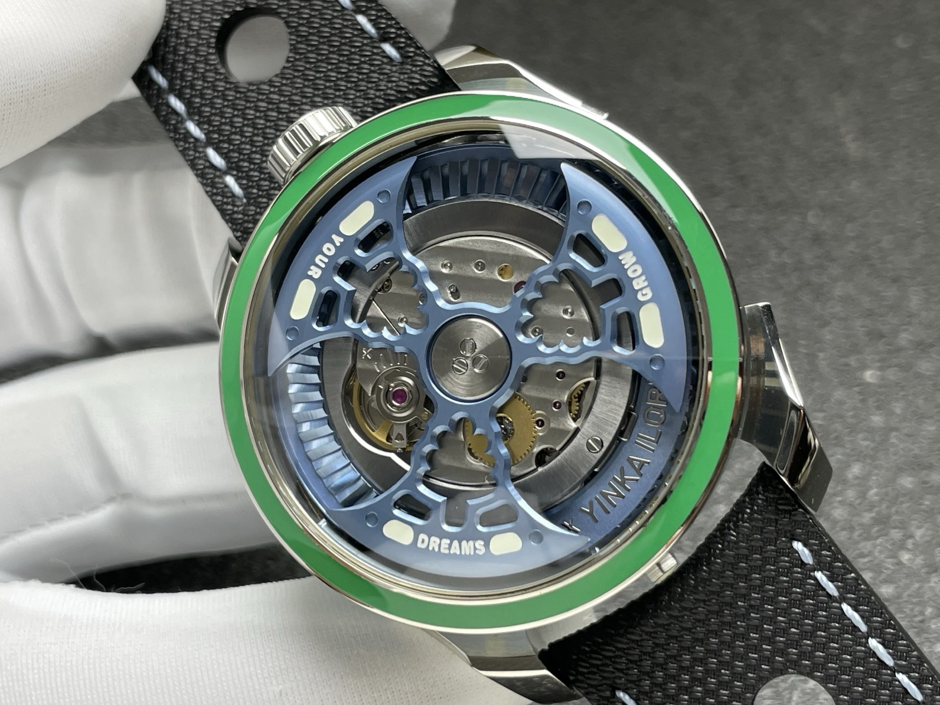 a73cf707cdf6db7c4eda4da72d653797.jpg
