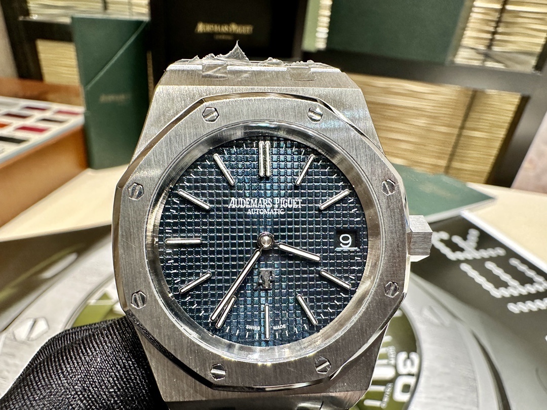 c50cf52ab7057b9357d376f3e0ab7d88.jpg