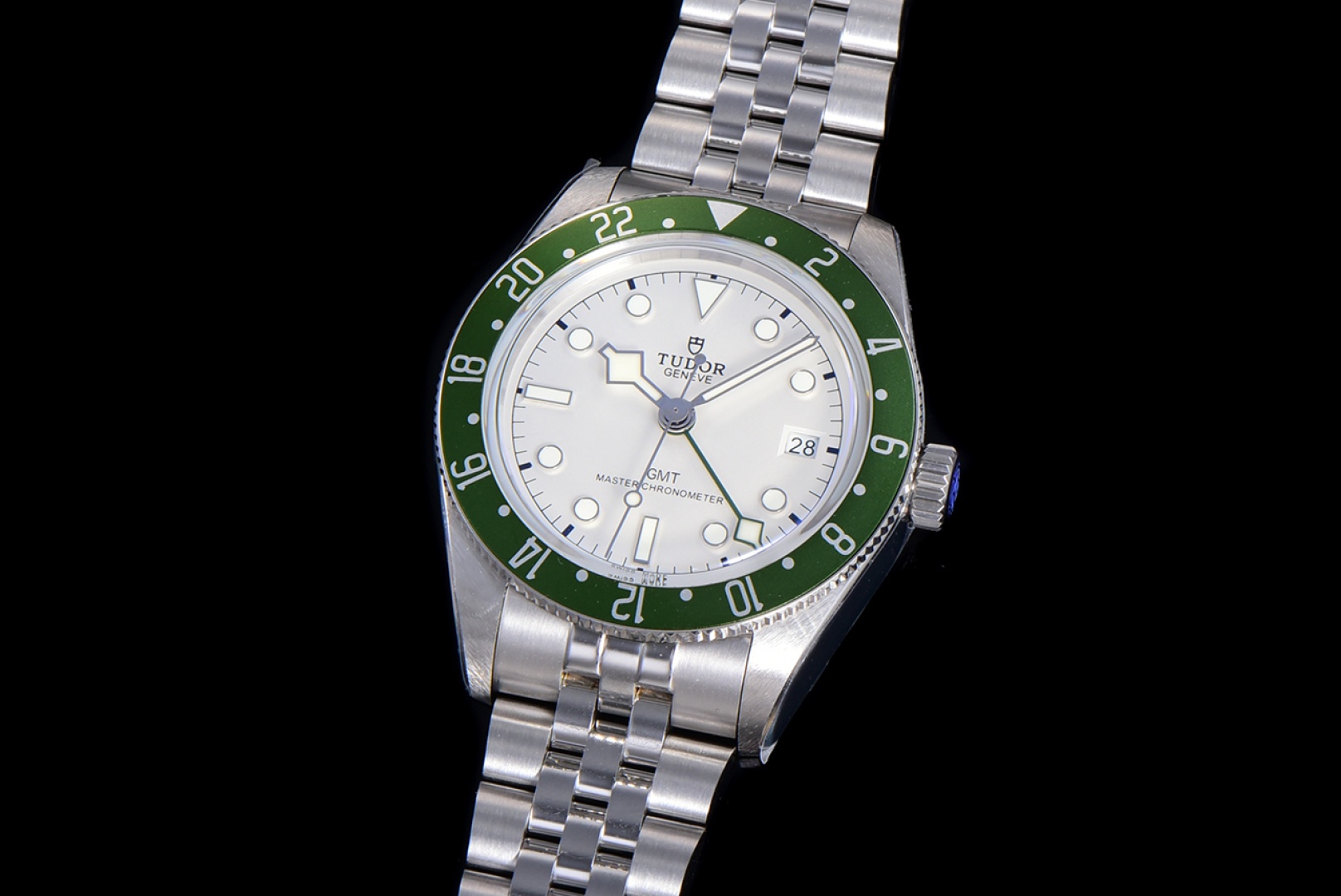 cb624d25d222f2f416a52cc01bca85c6.jpg