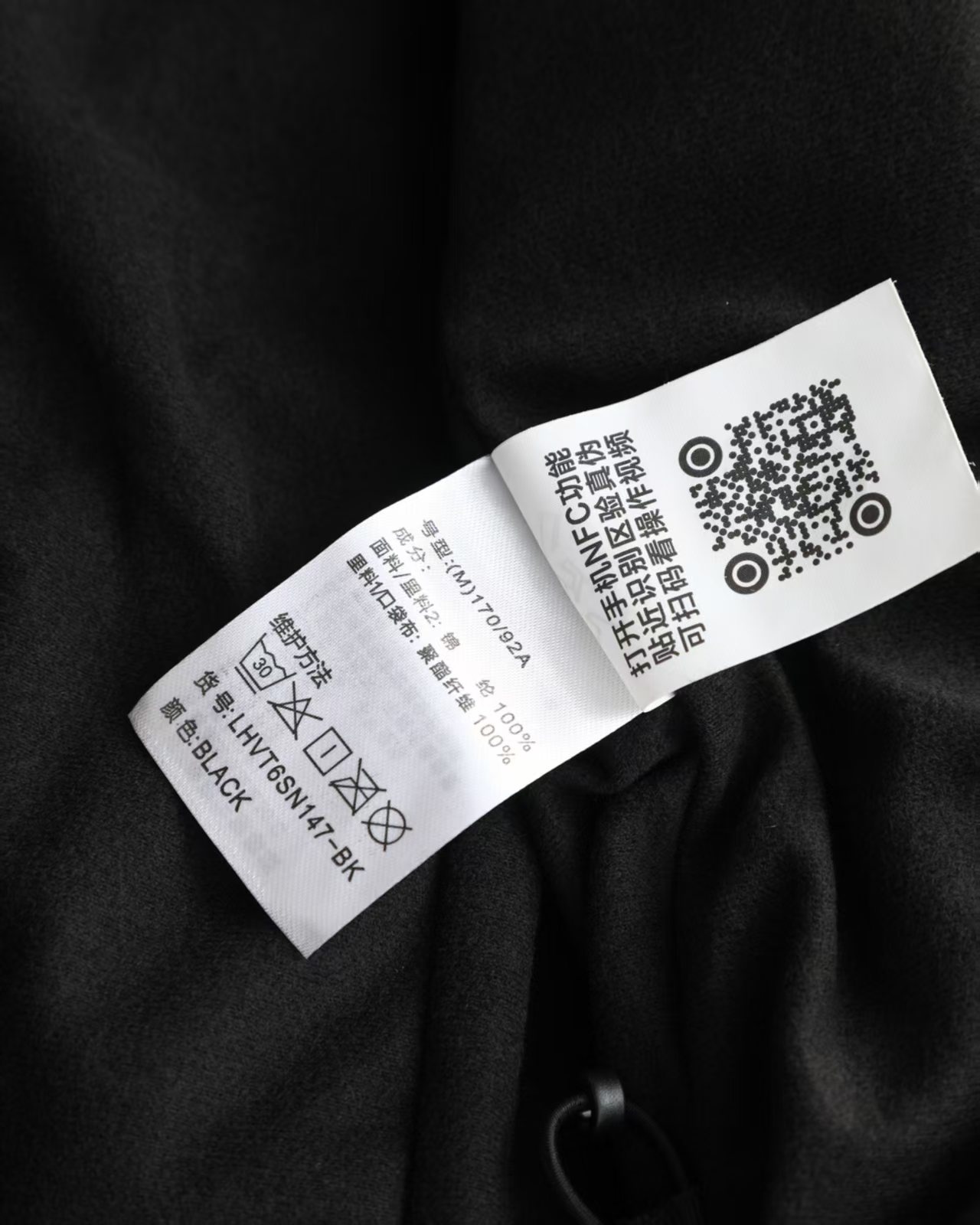 d974ed9ac1581a20f115ff3d281d367d.jpg