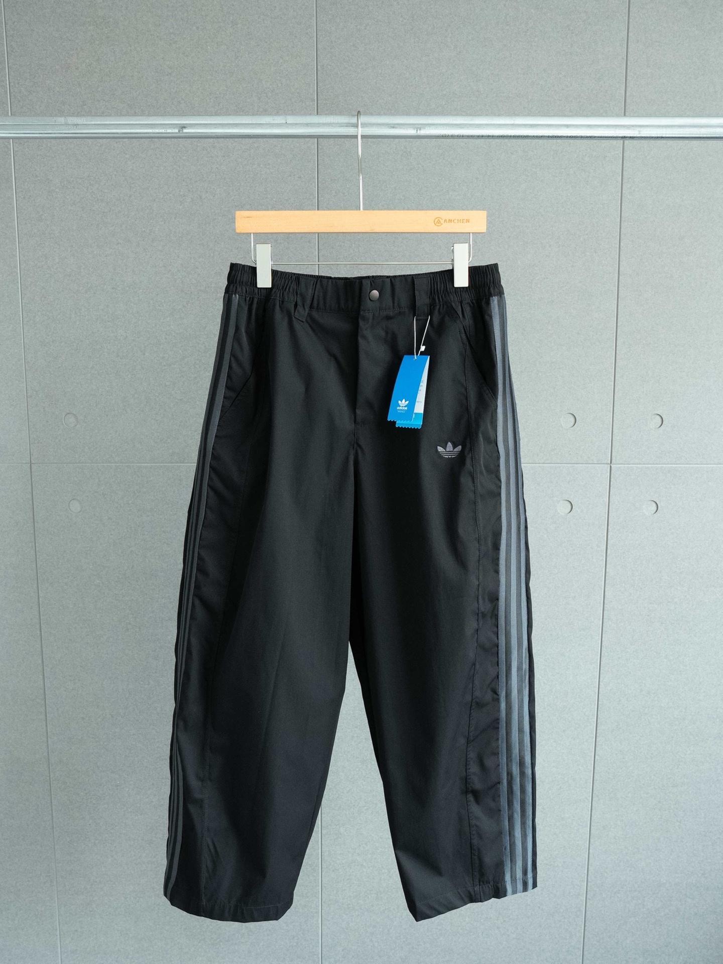 ff8284ce259dd67d7e6ea7219dd5e236.jpg