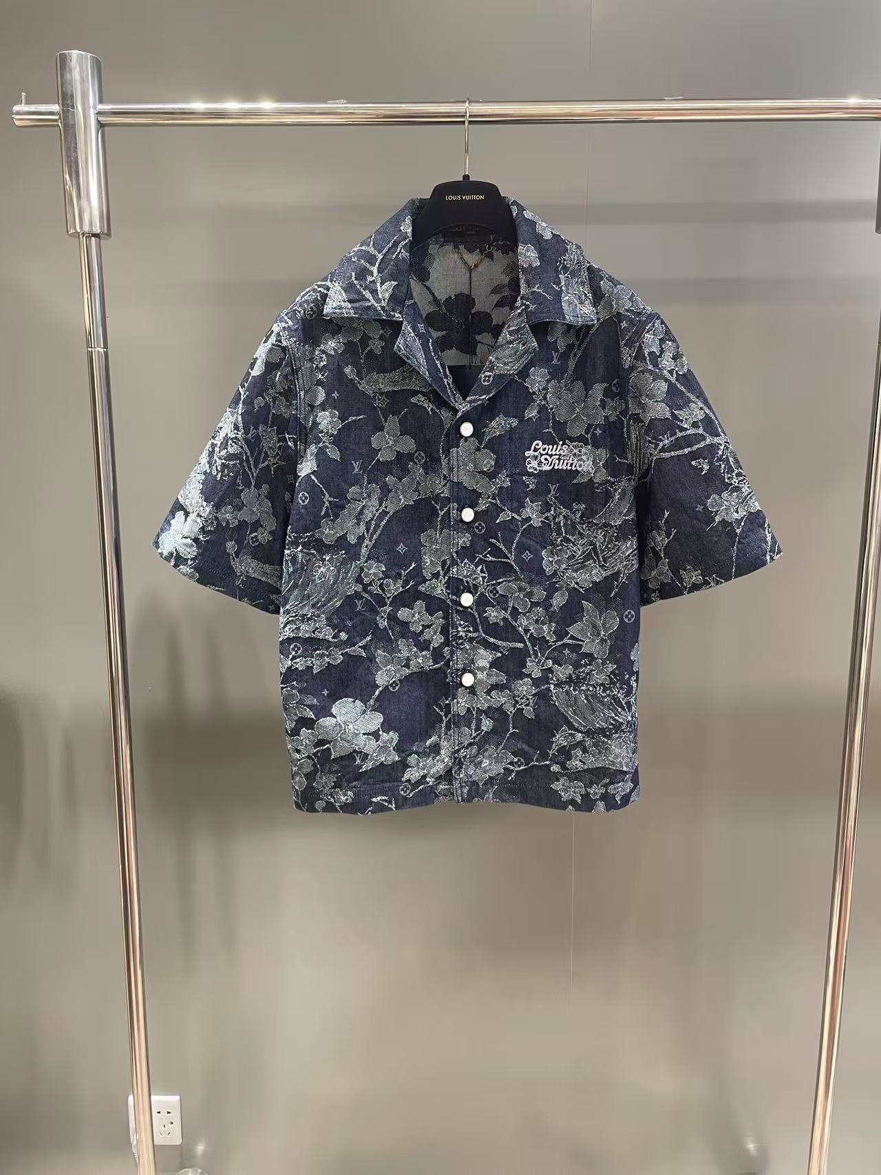 ee70a6cd35e0d8026805d1760ce70af3.jpg