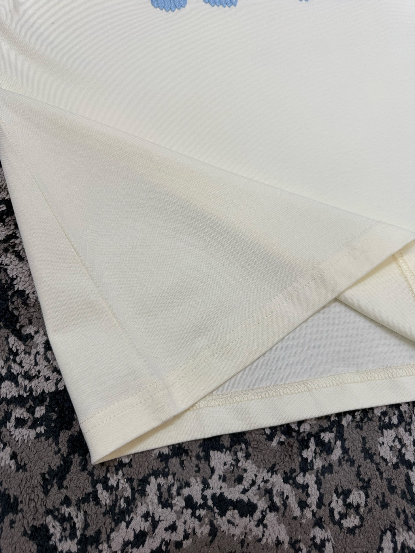 4f9c9d87cb6d5188fdc95b5f0b1d0fd6.jpg