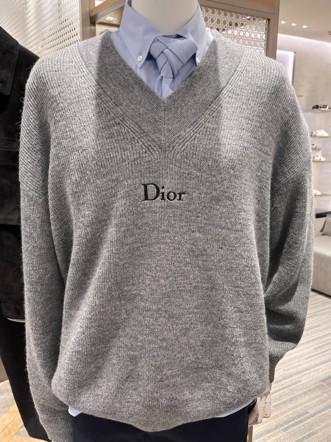 51d67c88989cc59ceb0b9f688f1561e7.jpg