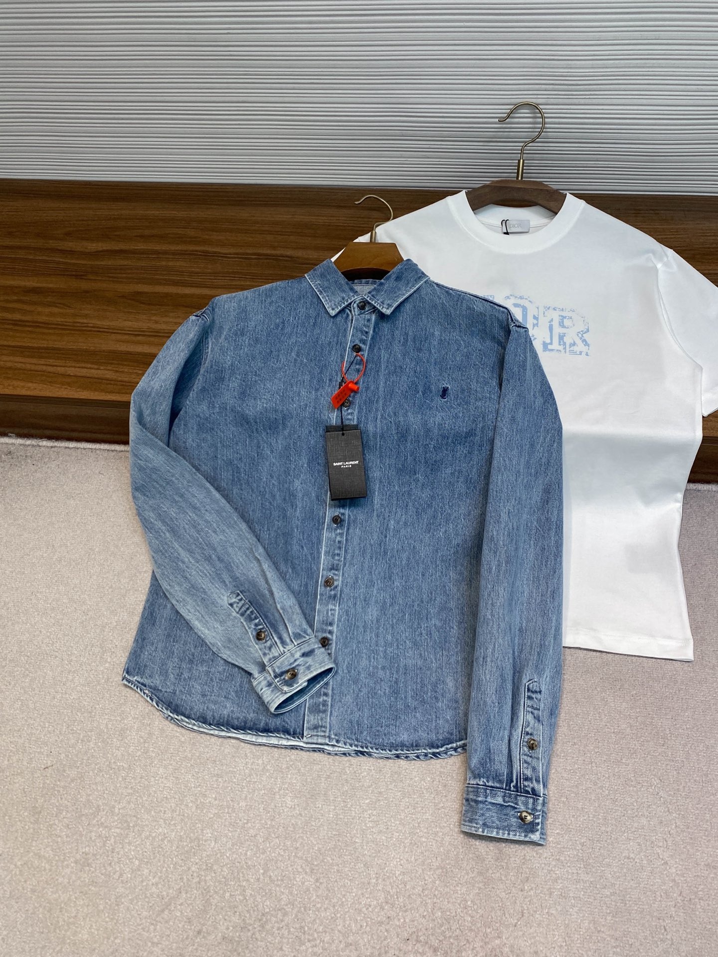 be0ffe828b67d089c7467d1d3b94a5ea.jpg